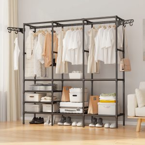 White walk in wardrobe - Image 4